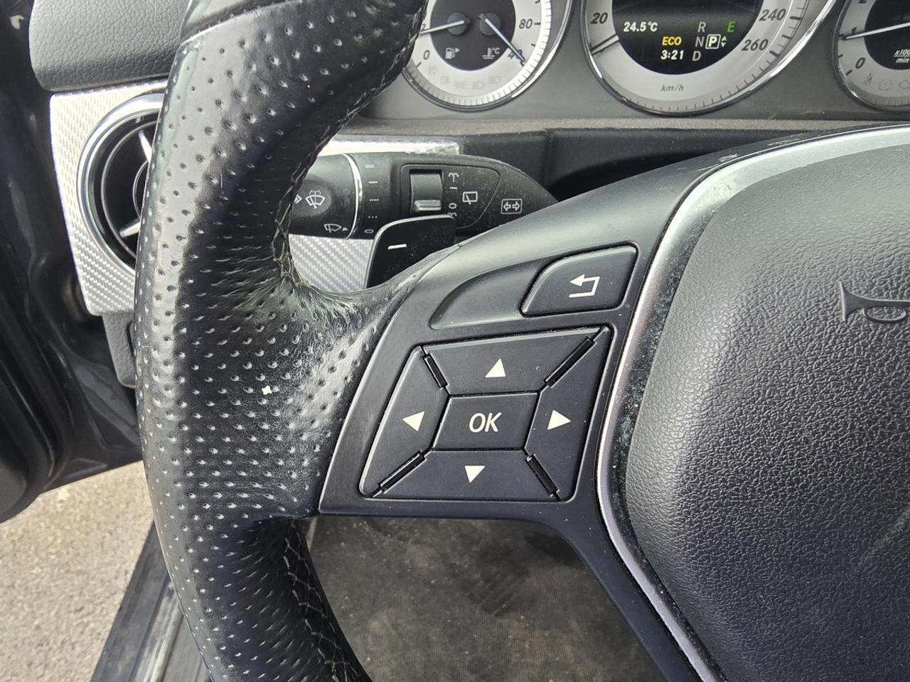 2014 Mercedes-Benz GLK-Class GLK350 4MATIC Photo