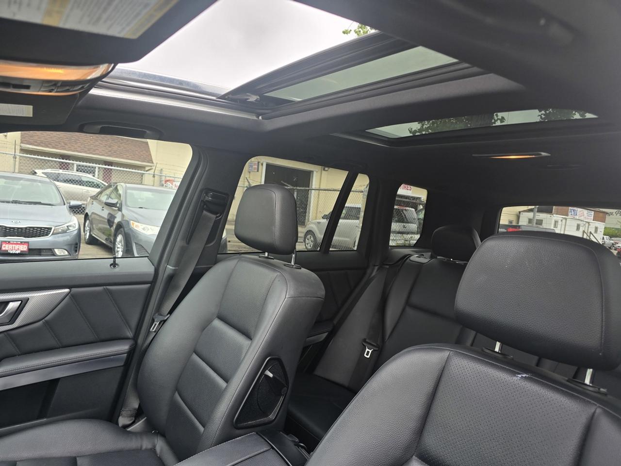 2014 Mercedes-Benz GLK-Class GLK350 4MATIC Photo