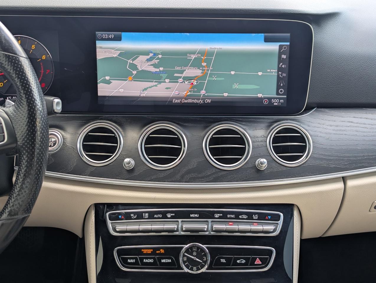 2017 Mercedes-Benz E-Class E300/Luxury/4MATIC/HeadsupDSP/360Cam Photo