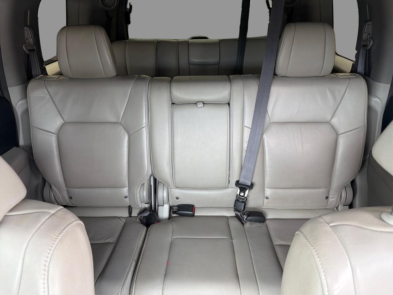 2015 Honda Pilot Touring Photo
