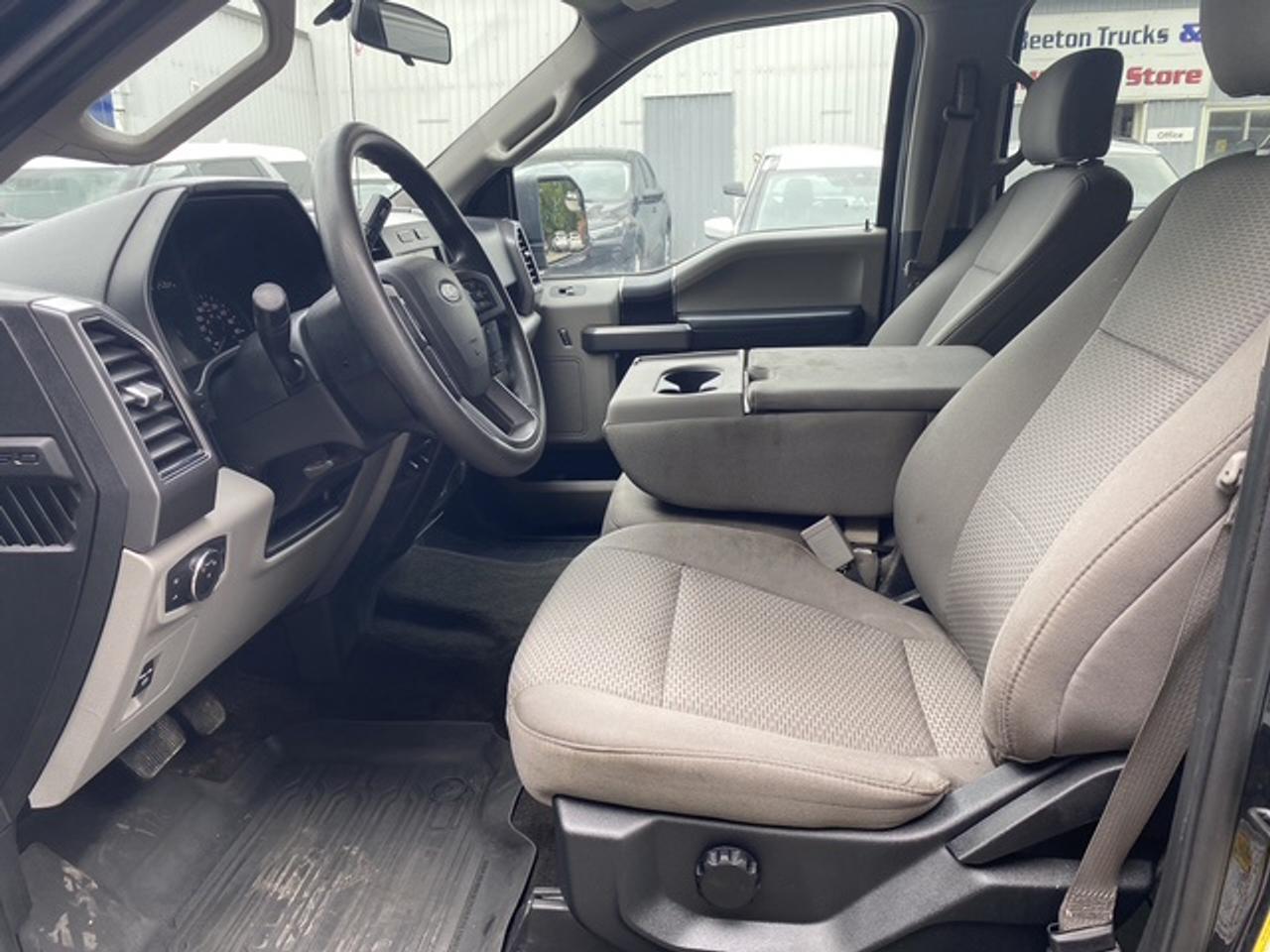 2020 Ford F-150 XLT CREW CAB STD BED 4WD SUPERCREW Photo
