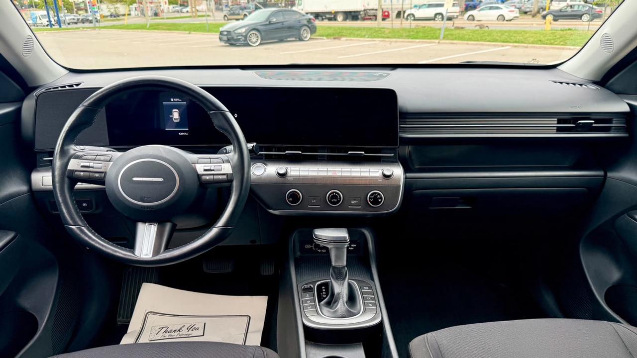 2025 Hyundai KONA SEL Photo