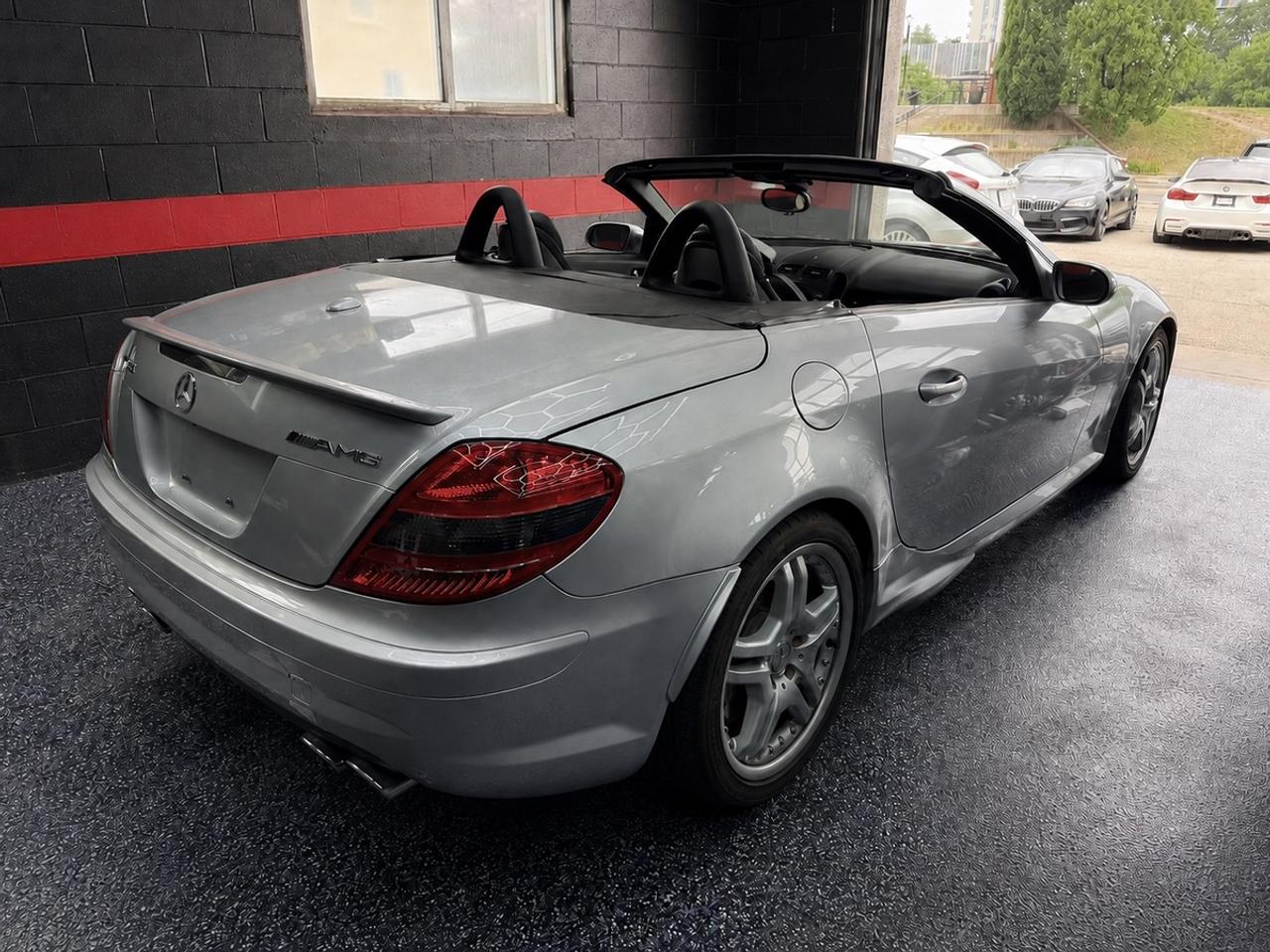 2007 Mercedes-Benz SLK-Class SLK55 AMG Photo