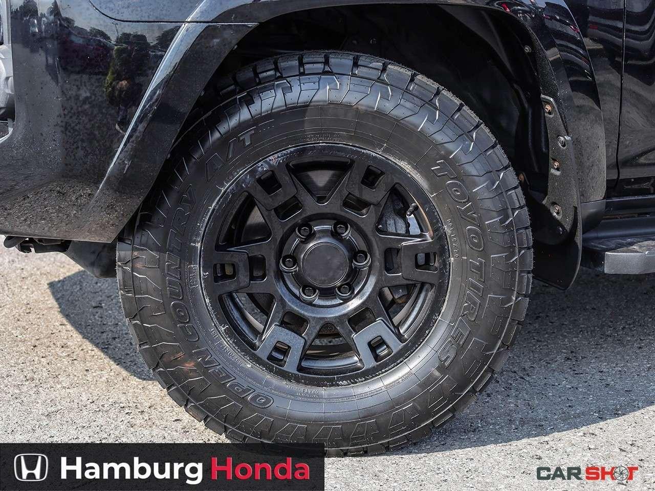 2022 Toyota 4Runner 4WD Photo