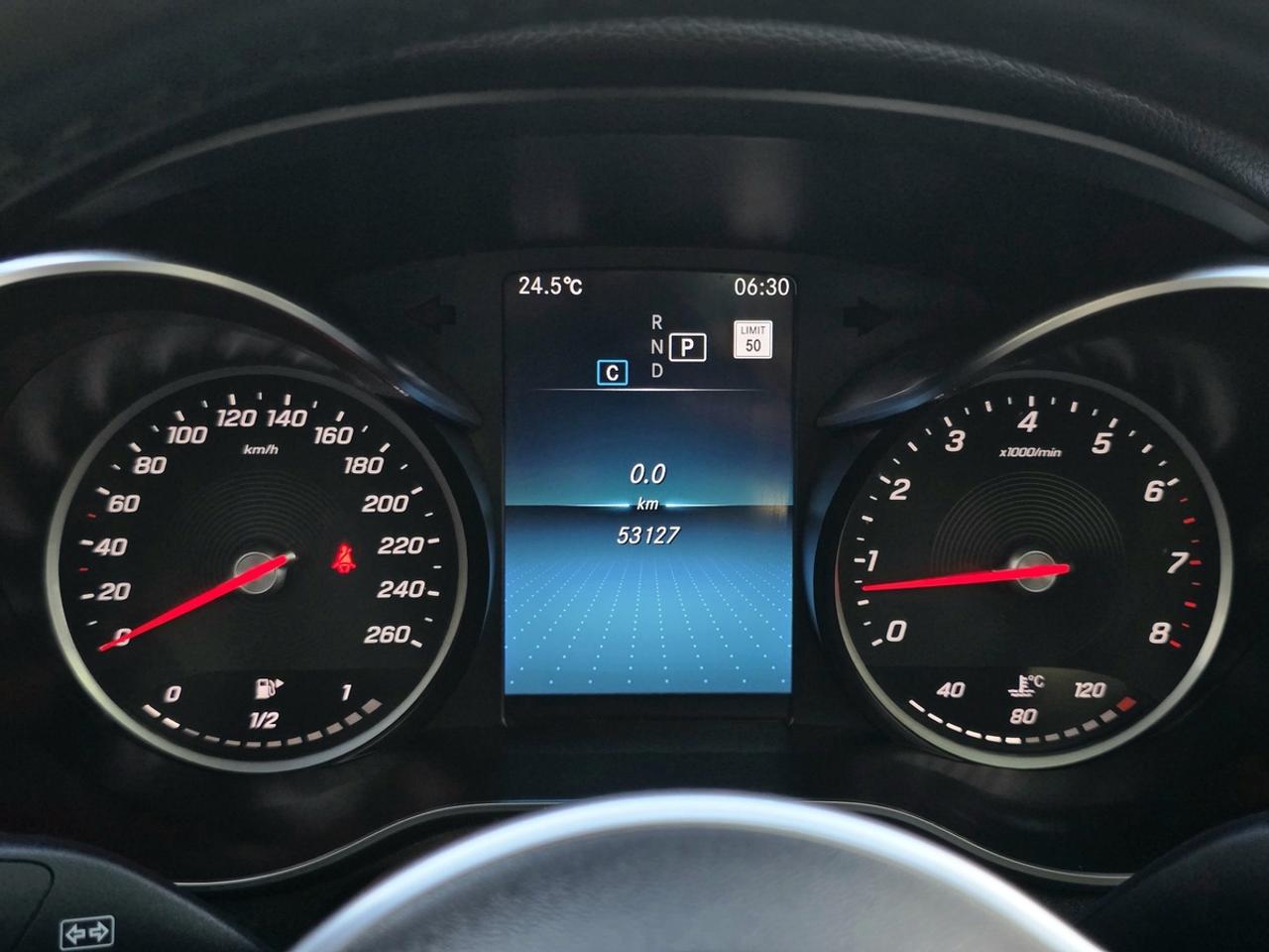 2021 Mercedes-Benz GLC 300 AMG 4Matic Photo
