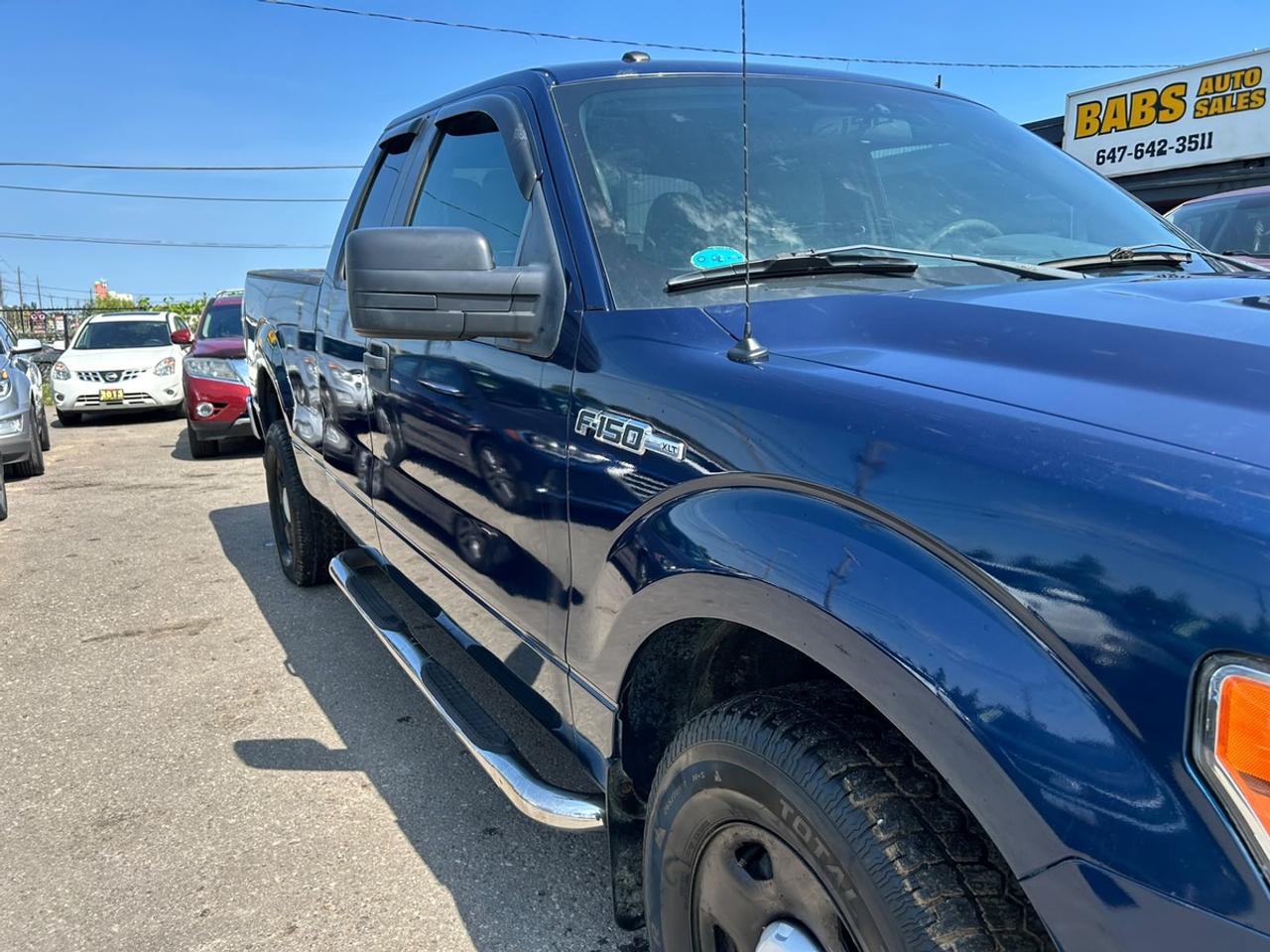 2011 Ford F-150 XLT Photo