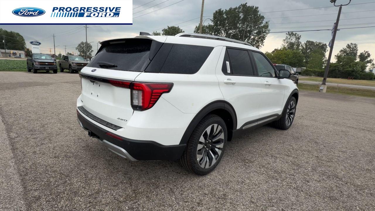 2026 Ford Explorer Platinum 4dr 4x4 Photo