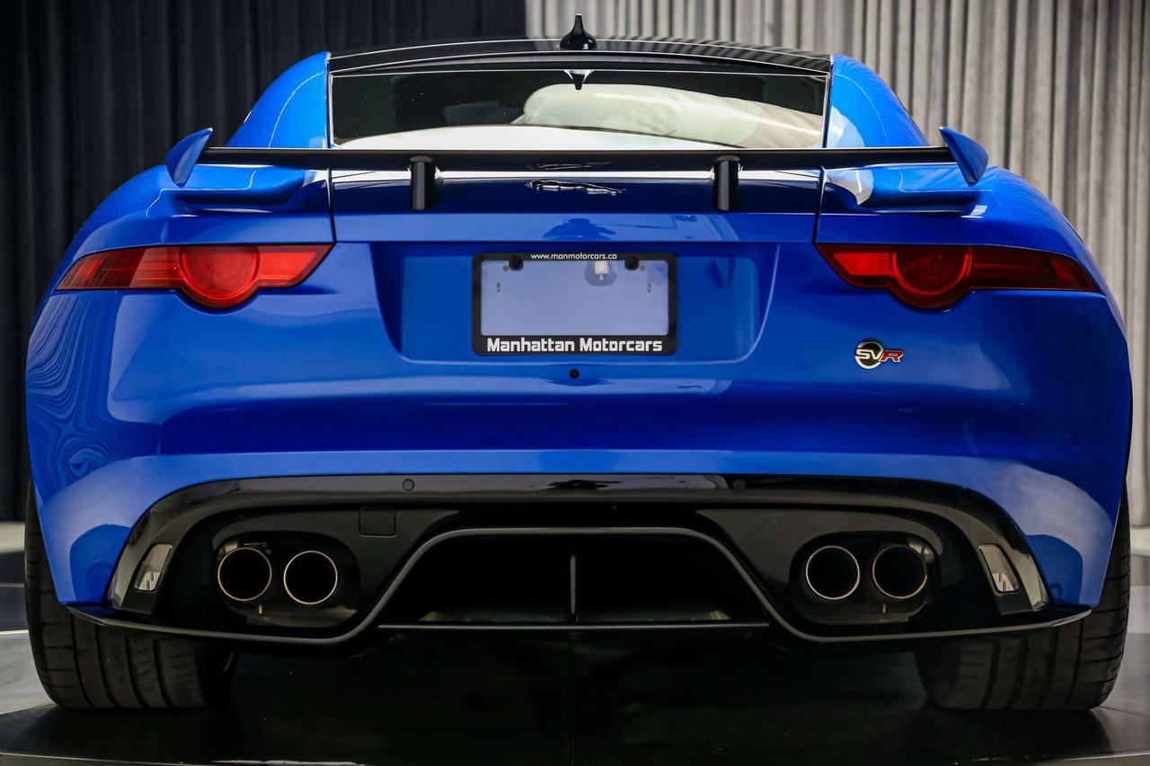 2017 Jaguar F-Type SVR AWD V8 SC 575HP CARBONCERAMIC NOACCIDNT LOWKM Photo