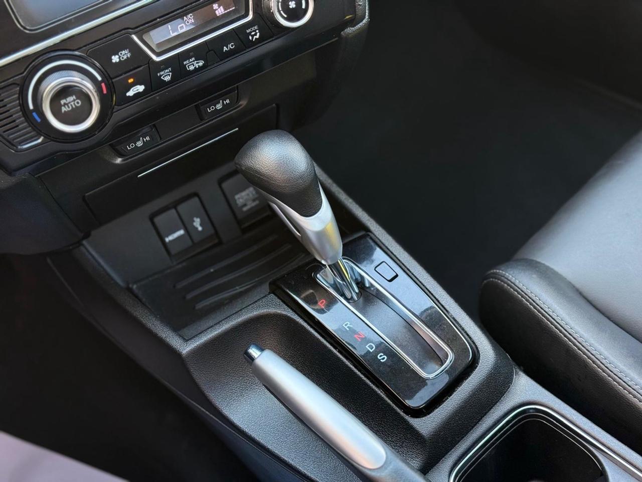 2015 Honda Civic Coupe EX-L Photo