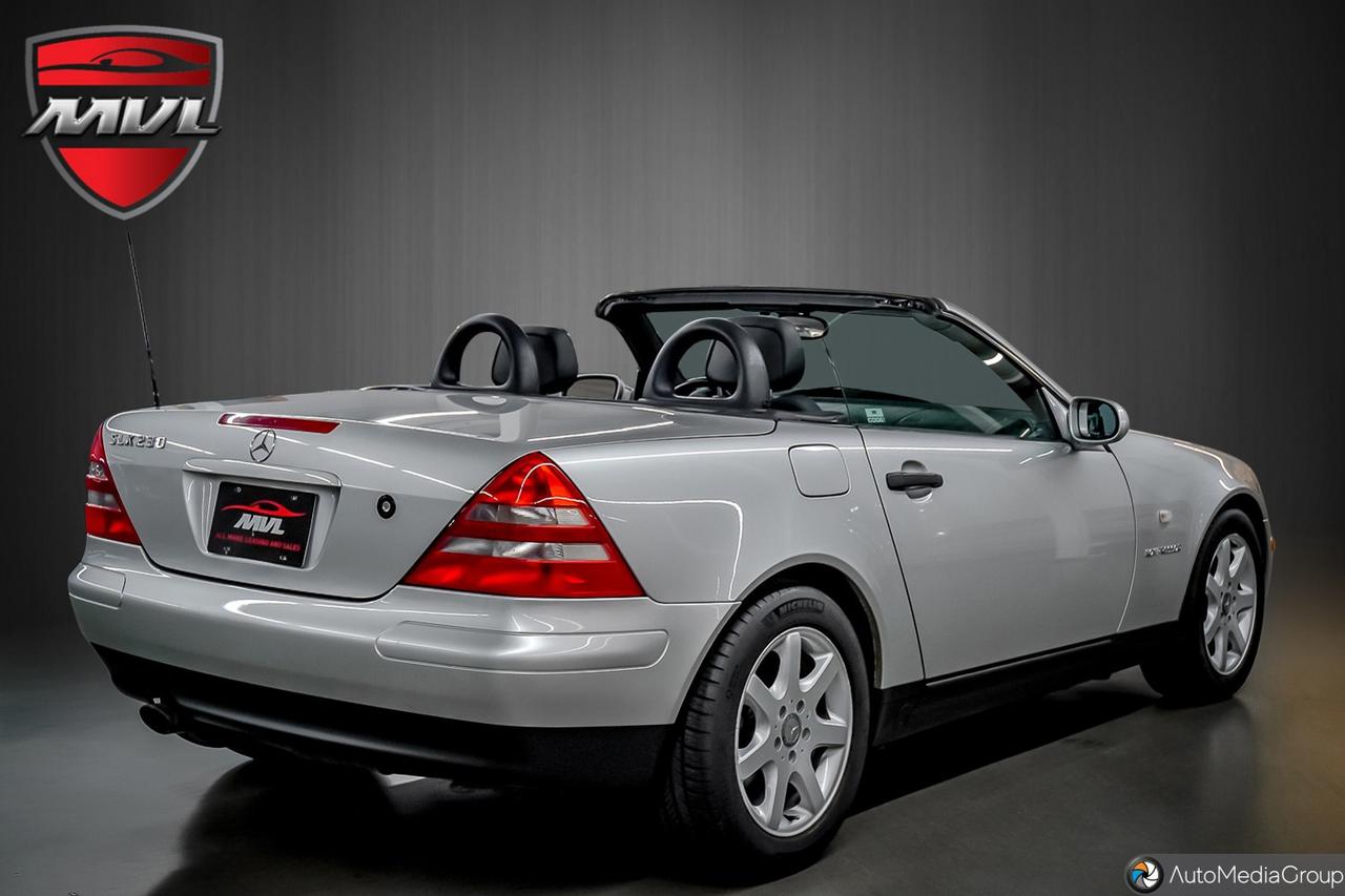 1999 Mercedes-Benz SLK-Class Base SLK 230 2dr Convertible Photo4