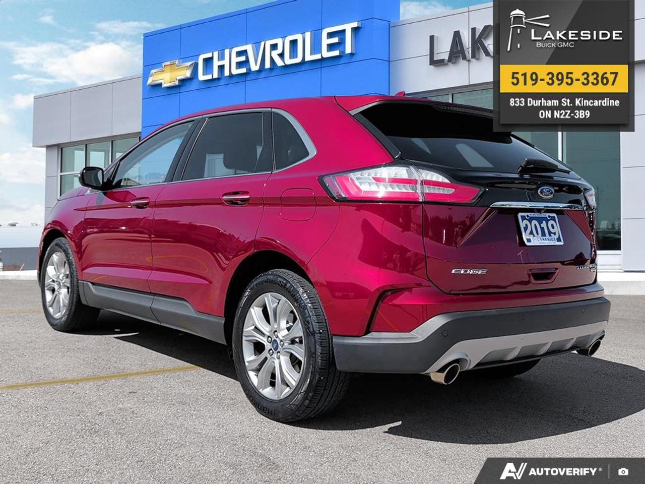 2019 Ford Edge TITANIUM 4DR ALL-WHEEL DRIVE Photo3