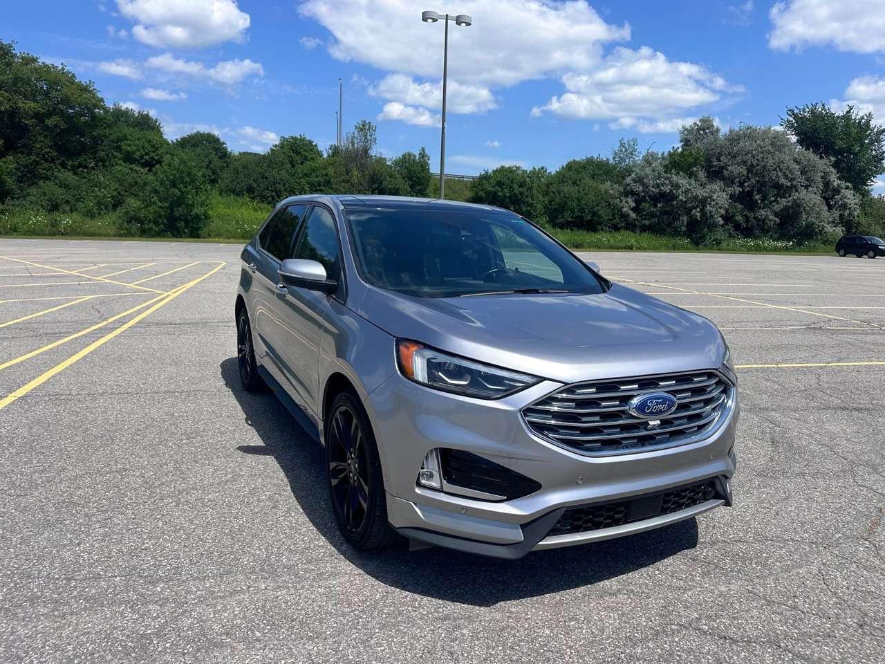 2021 Ford Edge ST Photo