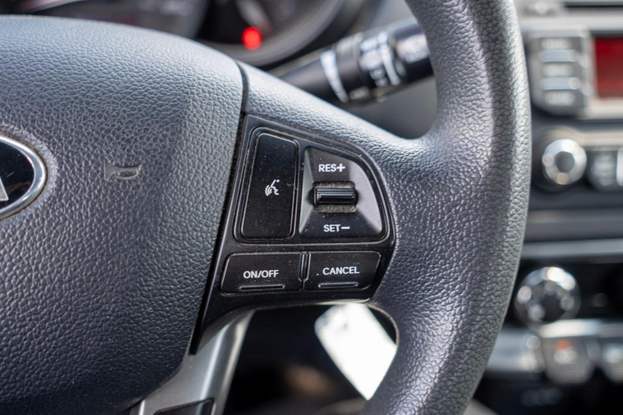 2014 Kia Rio  Photo