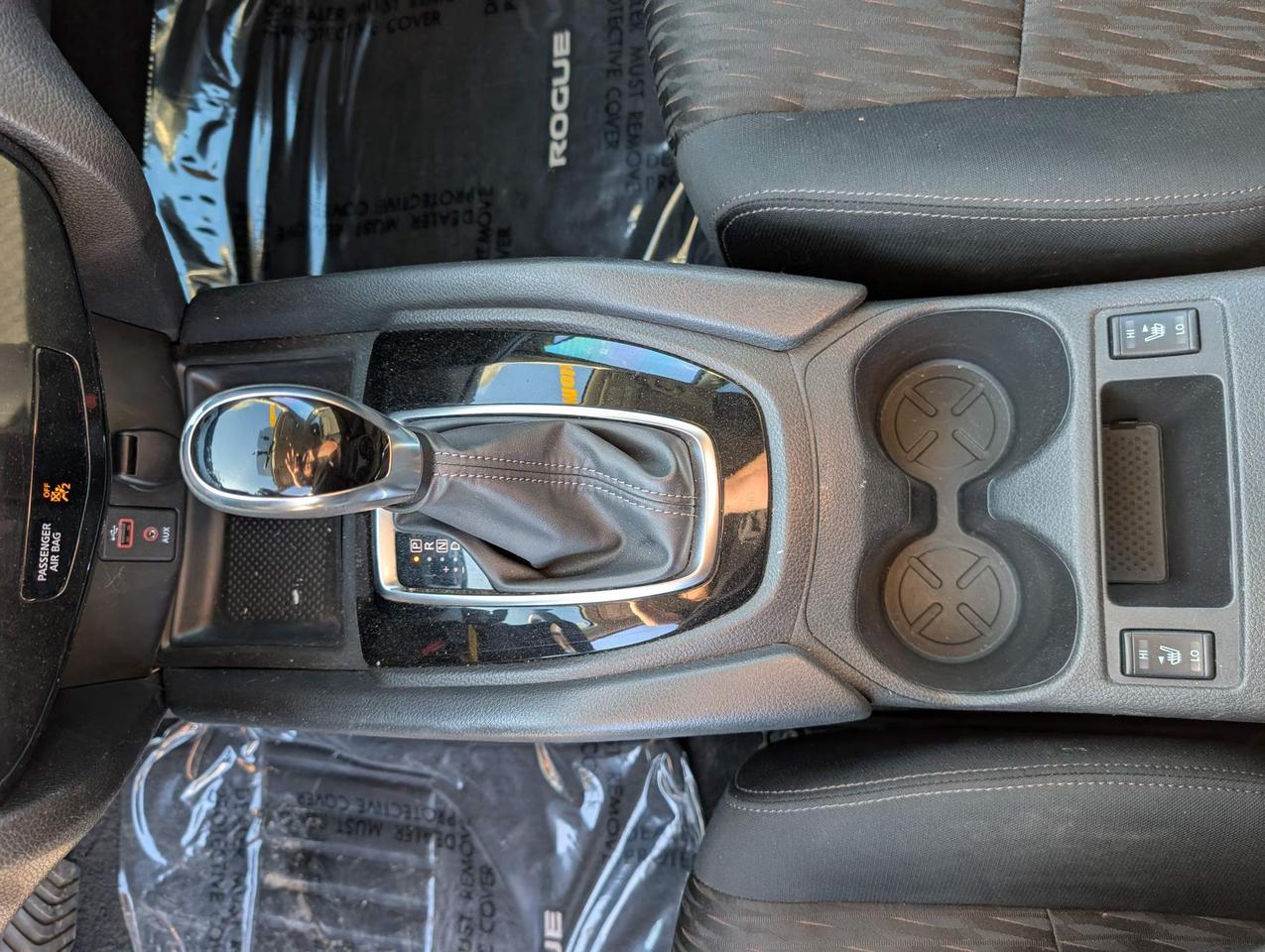 2017 Nissan Rogue S 4dr All-wheel Drive Photo
