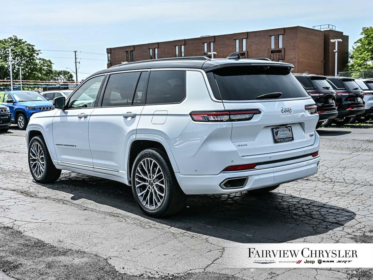 2024 Jeep Grand Cherokee L Summit RESERVE   5.7L HEMI   PANO ROOF   HEADS UP Photo