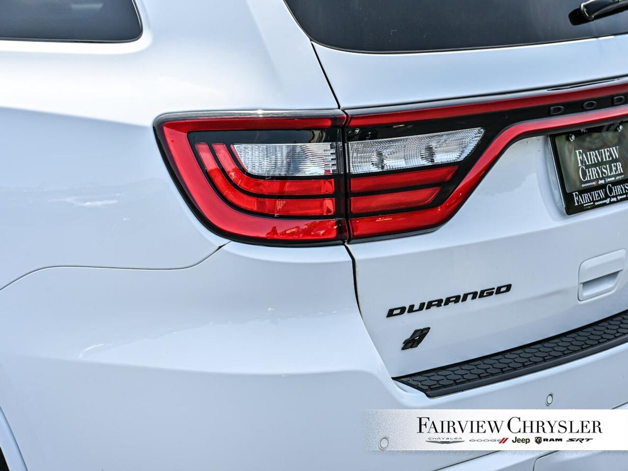 2022 Dodge Durango SXT BLACK TOP PKG   TRAILER TOW   POWER TAILGATE Photo