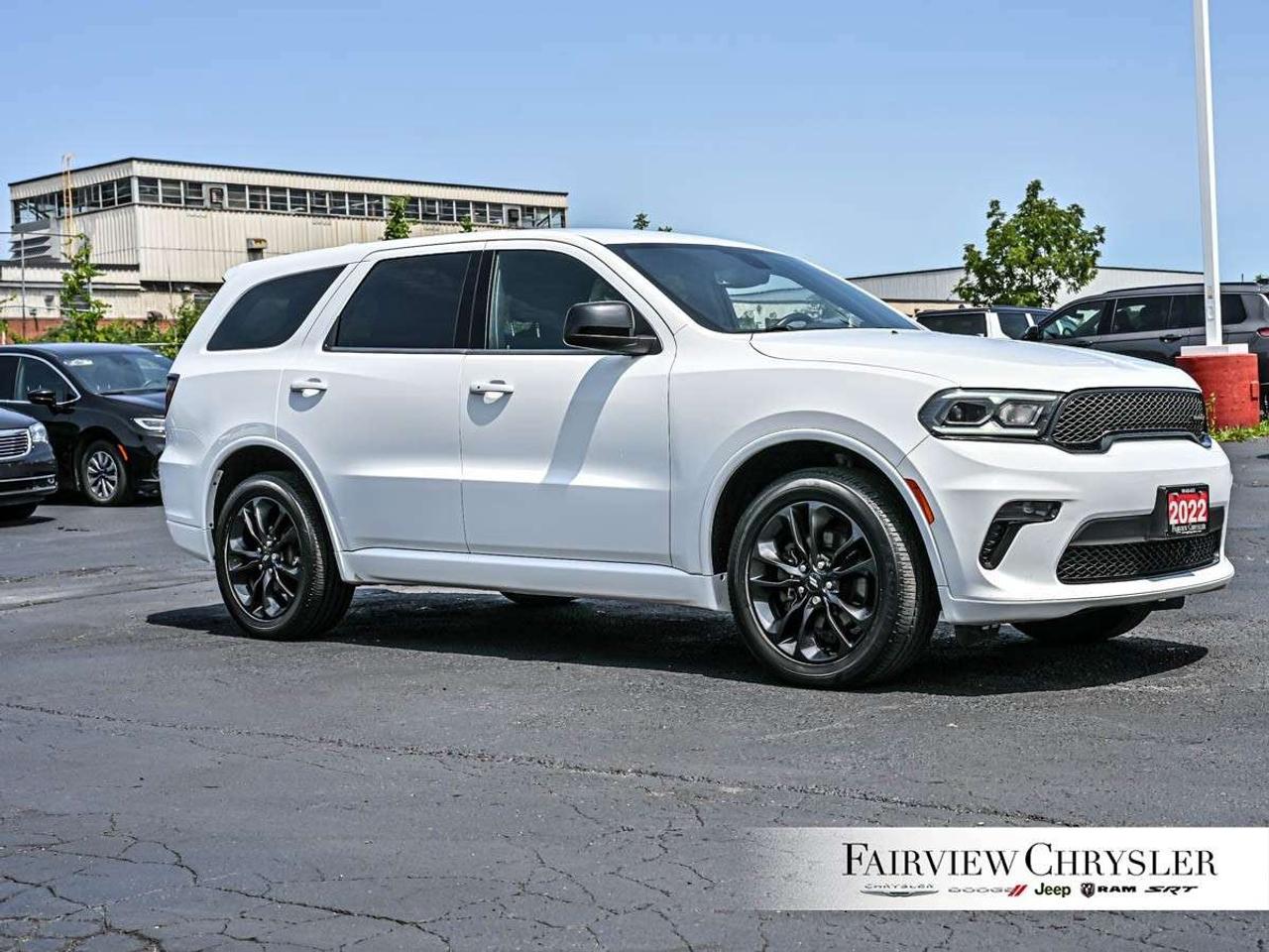 2022 Dodge Durango SXT AWD BLACK TOP PKG   TRAILER TOW   POWER TAILGATE   REMOTE START   NAV   CAPTAINS Photo