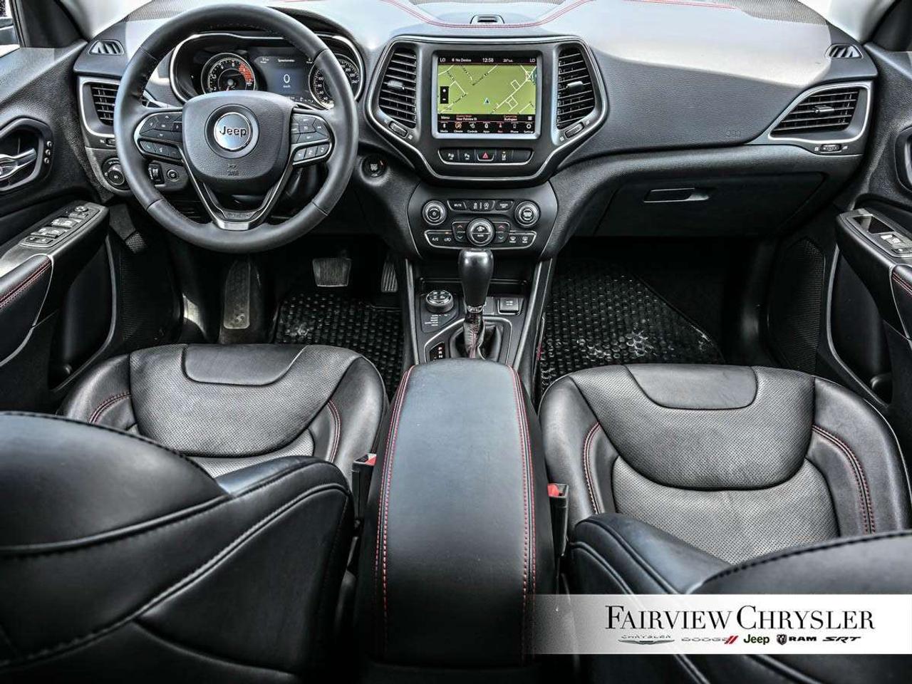 2023 Jeep Cherokee Trailhawk 4x4 ELITE   DUAL PANO ROOF   ALPINE   CARPLAY   TRAILER TOW   REMOTE START Photo
