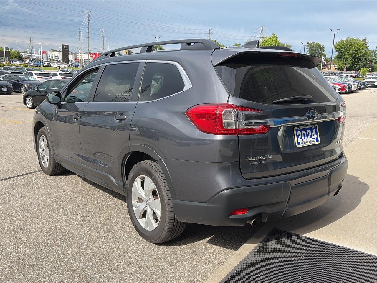 2024 Subaru ASCENT Convenience 8-Passenger Photo