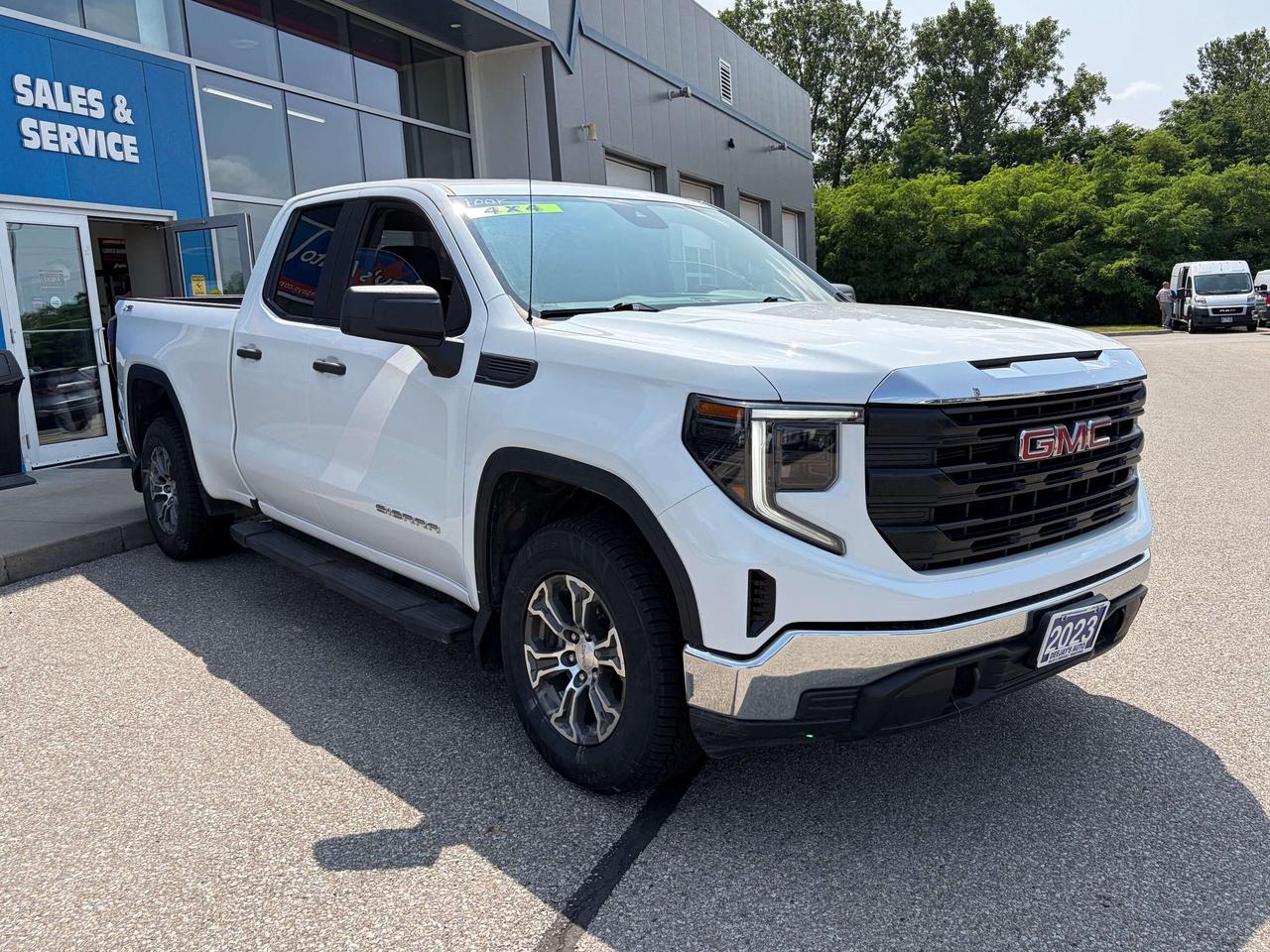 2023 GMC Sierra 1500 PRO Photo