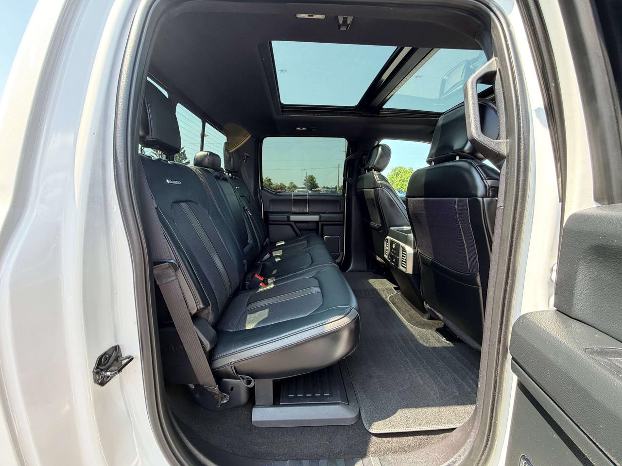 2019 Ford F-250 Platinum Photo