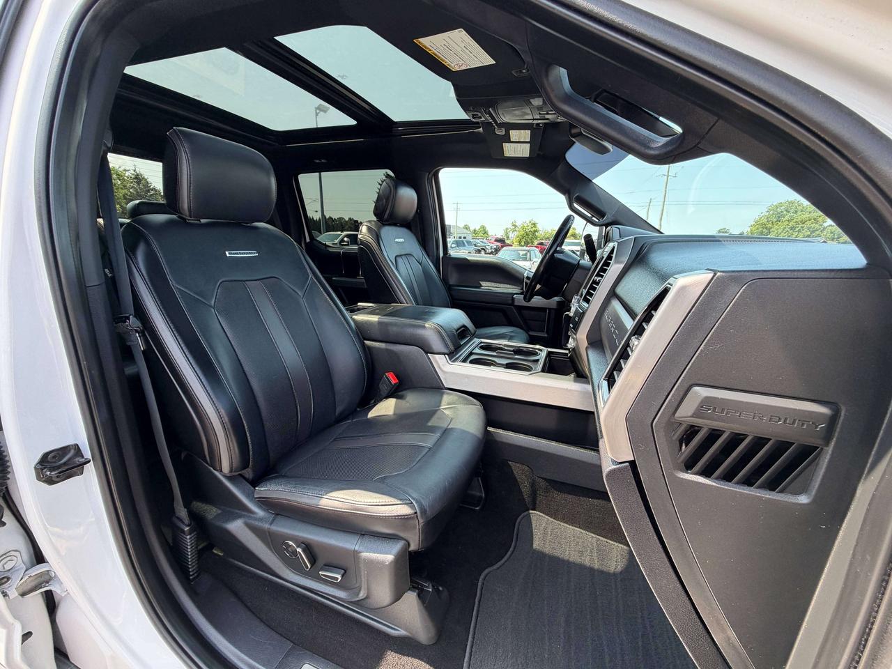 2019 Ford F-250 Platinum Photo