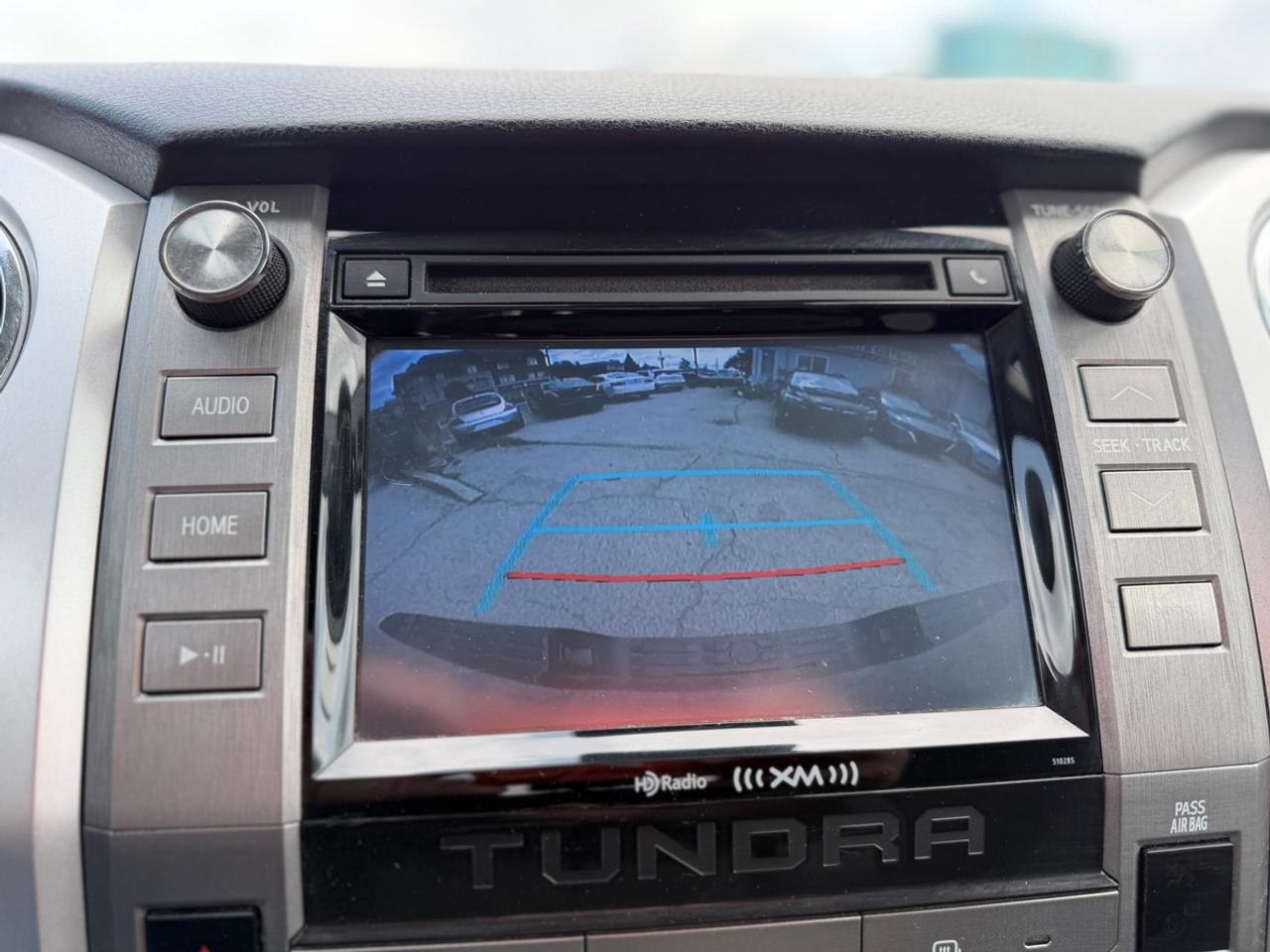 2018 Toyota Tundra SR5 Photo