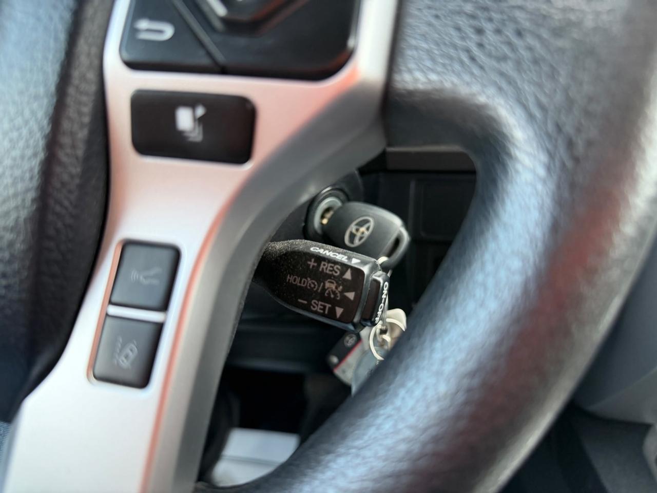 2018 Toyota Tundra SR5 Photo