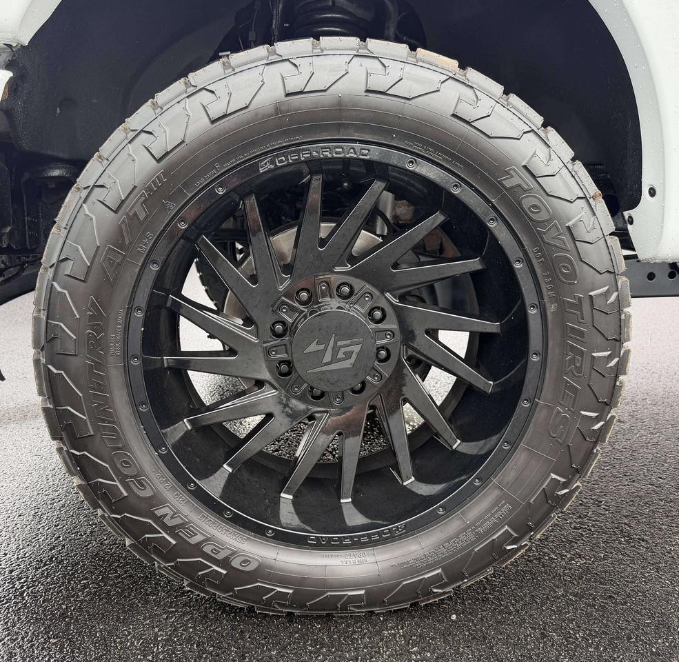 2017 Ford F-350 XLT Photo