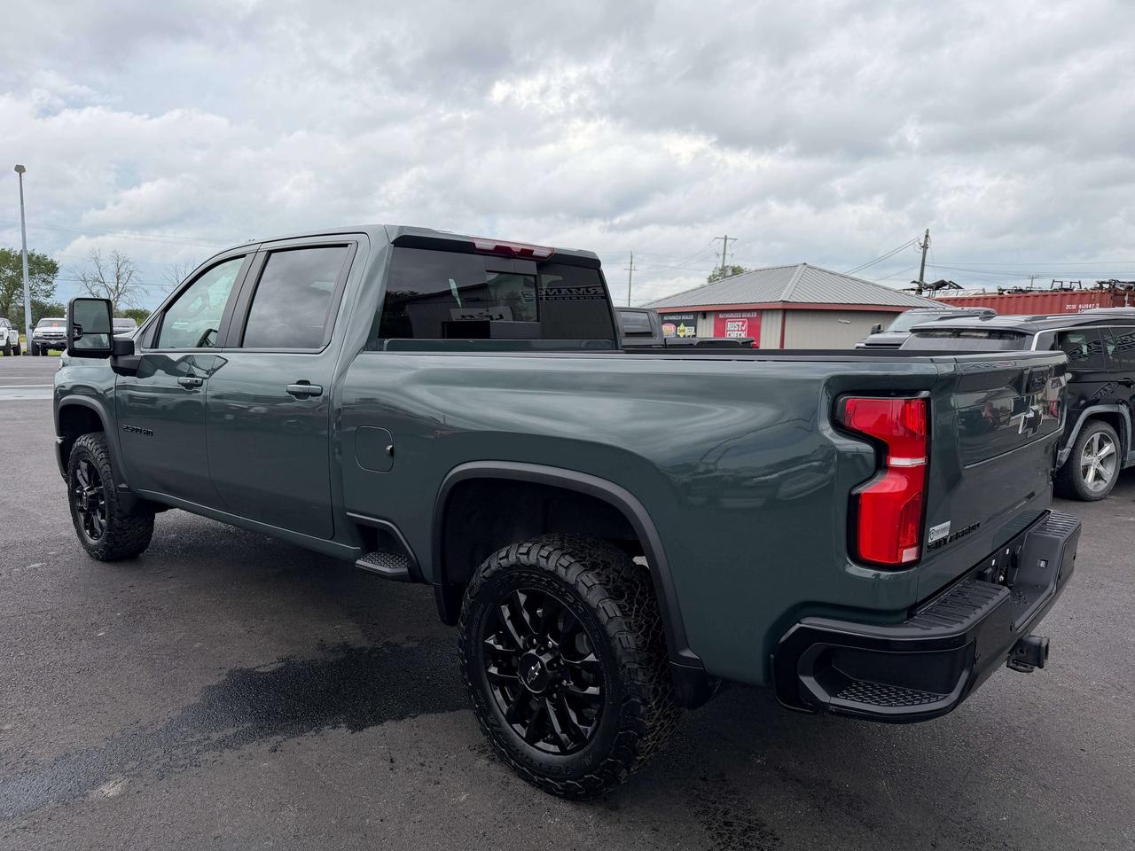 2025 Chevrolet Silverado 2500 LT Photo