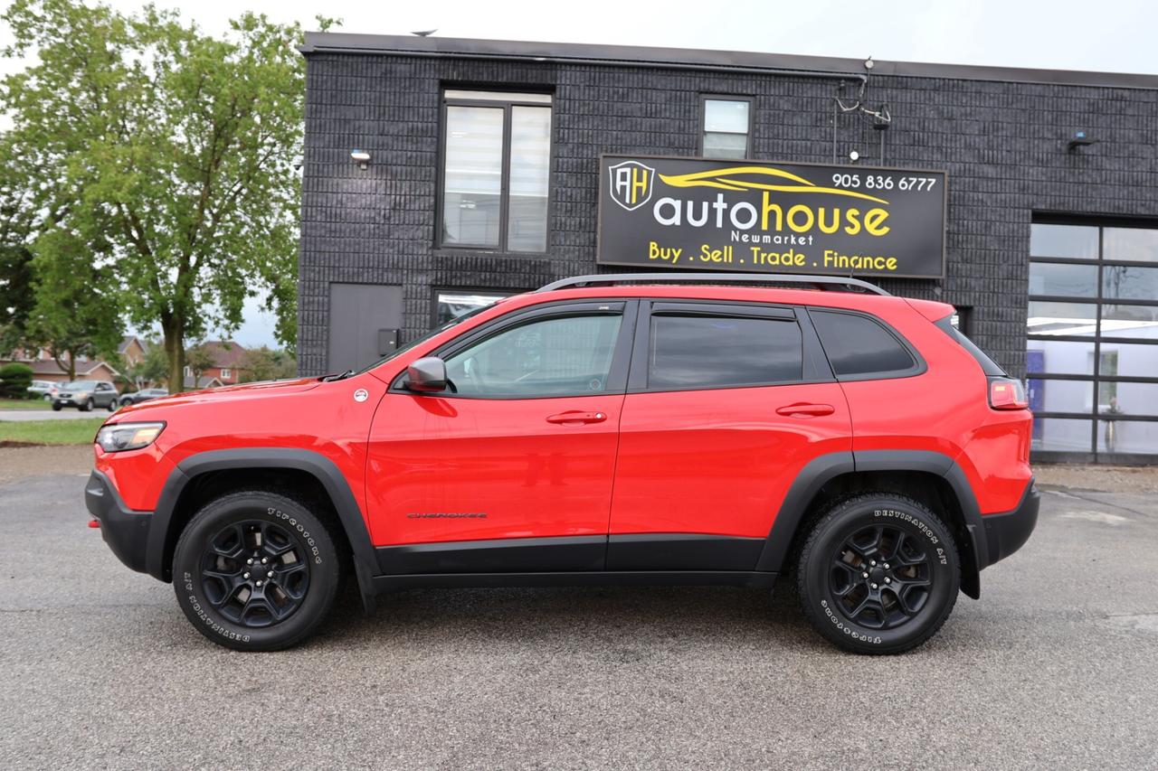 2019 Jeep Cherokee TRAILHAWK-ELITE-4WD-R STARTER/ADAPT CRUISE/NAV/BCA Photo