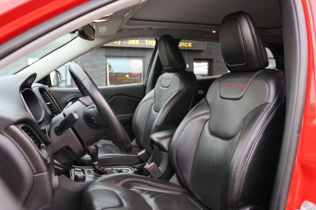 2019 Jeep Cherokee TRAILHAWK-ELITE-4WD-R STARTER/ADAPT CRUISE/NAV/BCA Photo