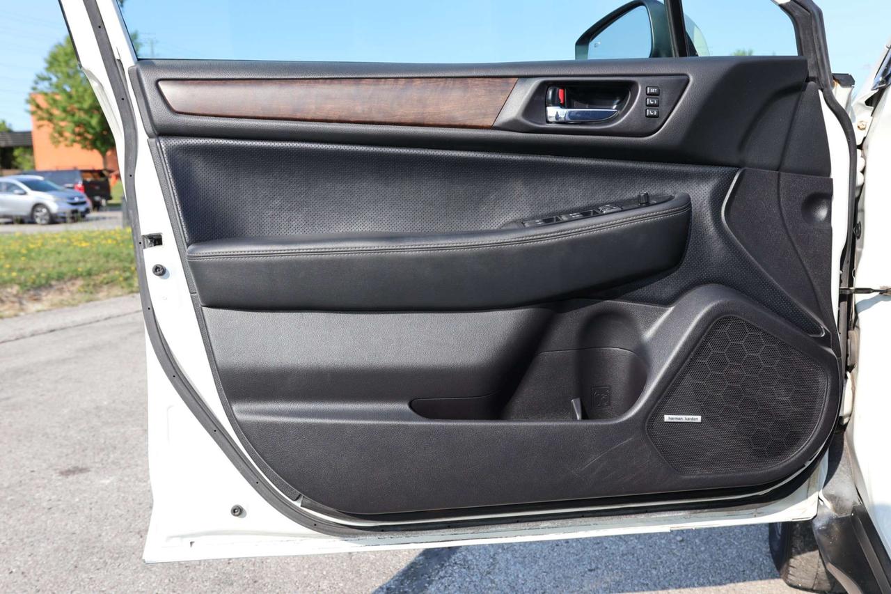2016 Subaru Outback 3.6R-LIMITED-AWD/NAV/LEATHER/B CAM/SUNROOF/H SEATS/BLIS/HK SOUND/P SEAT WITH LUMBAR Photo
