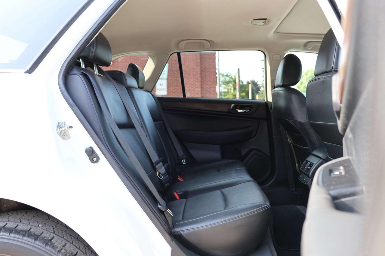 2016 Subaru Outback 3.6R-LIMITED-AWD/NAV/LEATHER/B CAM/SUNROOF/H SEATS/BLIS/HK SOUND/P SEAT WITH LUMBAR Photo