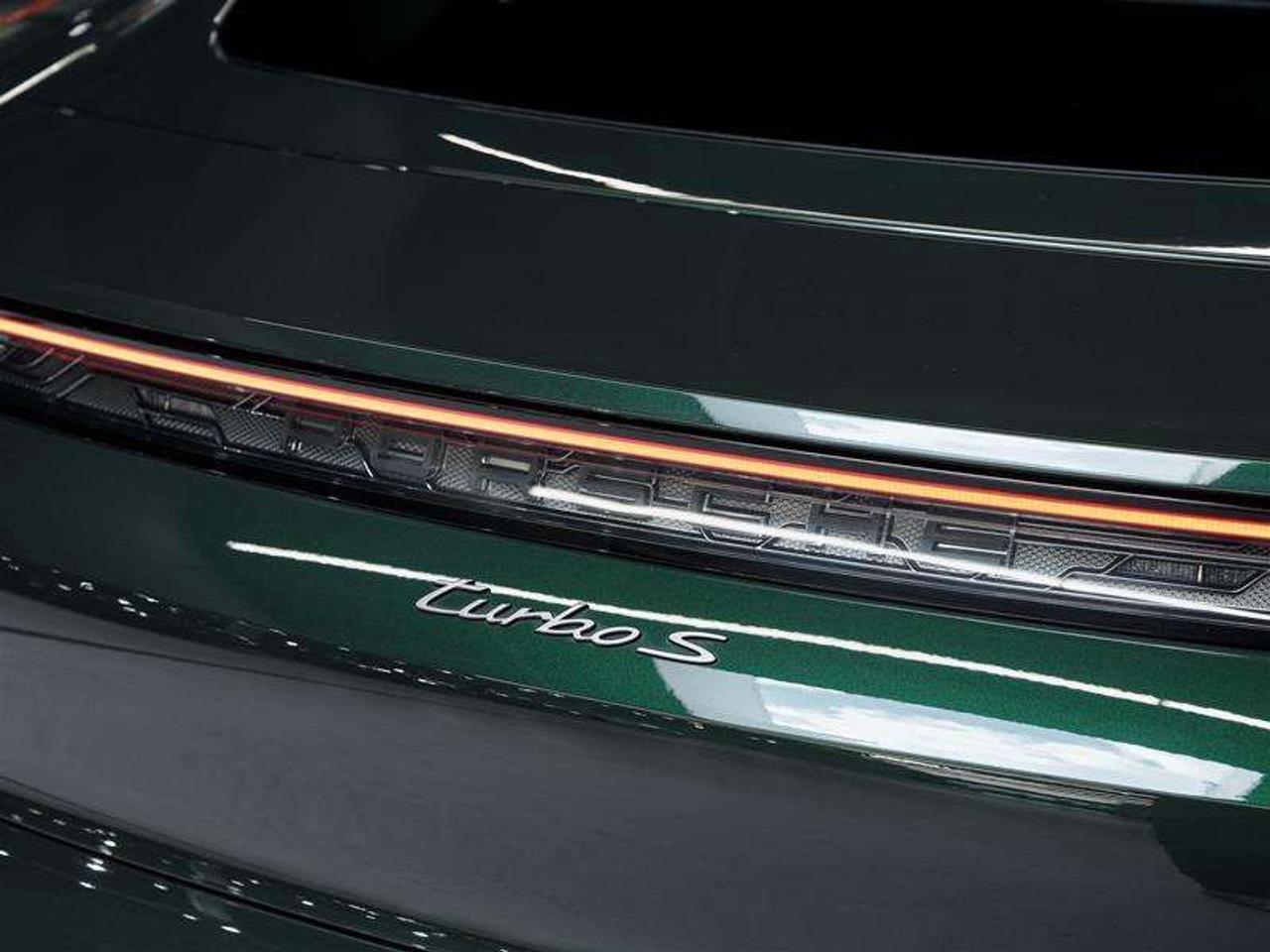 2025 Porsche Taycan Turbo S AWD Photo