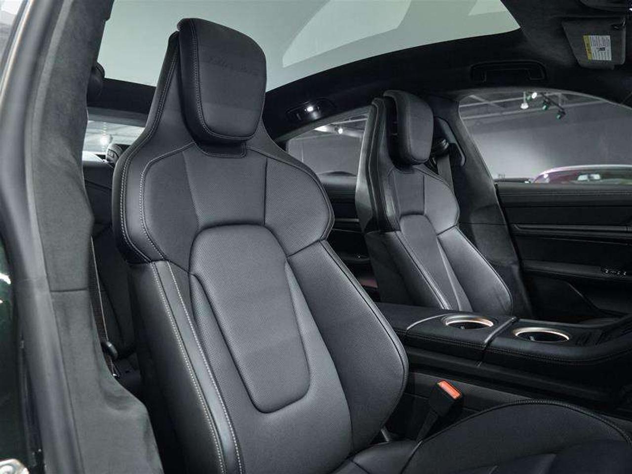 2025 Porsche Taycan Turbo S AWD Photo