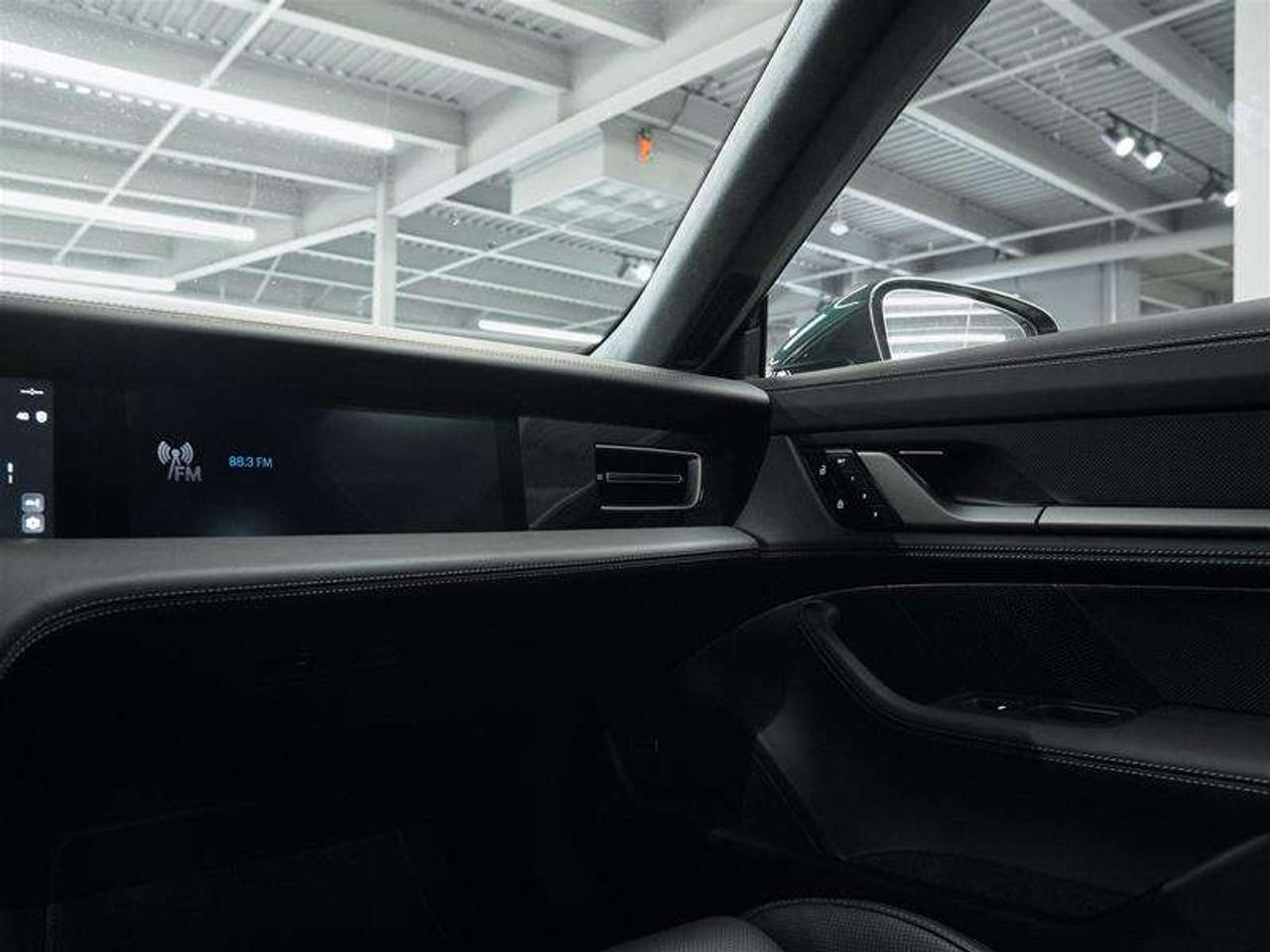 2025 Porsche Taycan Turbo S AWD Photo