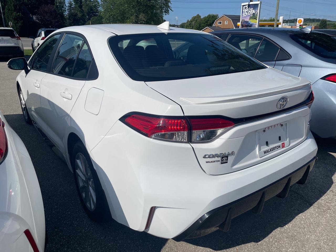 2025 Toyota Corolla SE 4dr Sedan Photo