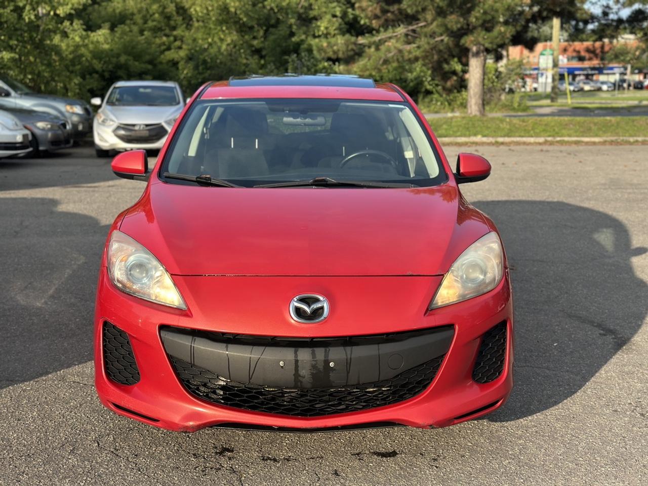2013 Mazda MAZDA3 i Touring Photo3