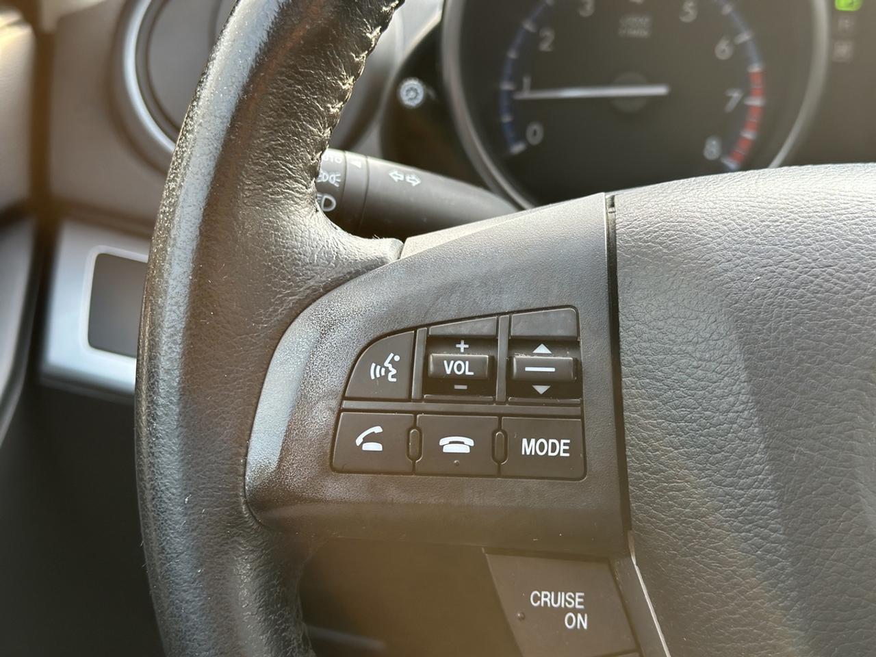 2013 Mazda MAZDA3 i Touring Photo