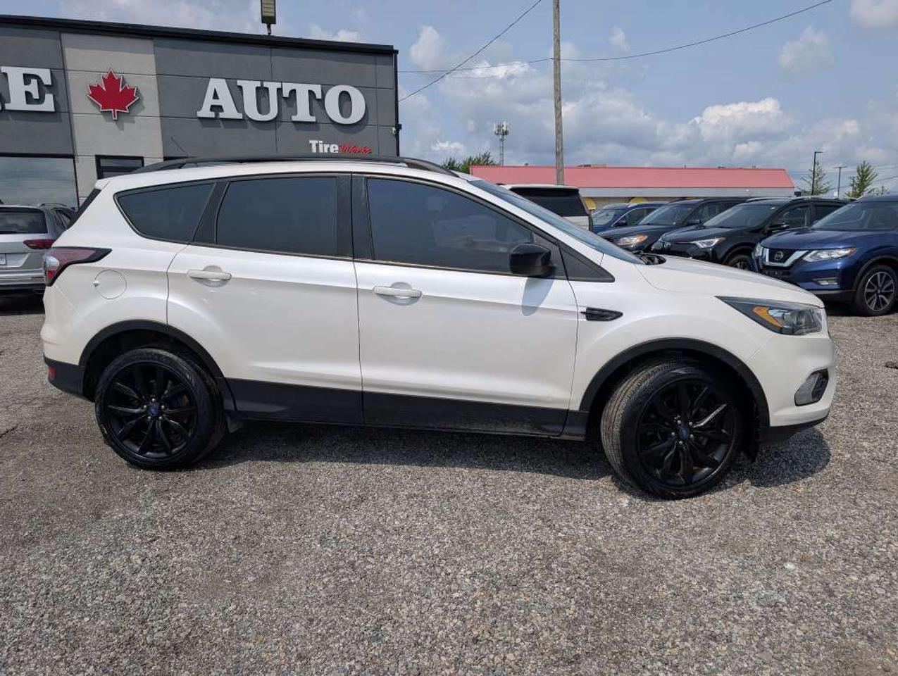 2018 Ford Escape SE  AWD   NAV   CAMERA   HTS SEATS Photo
