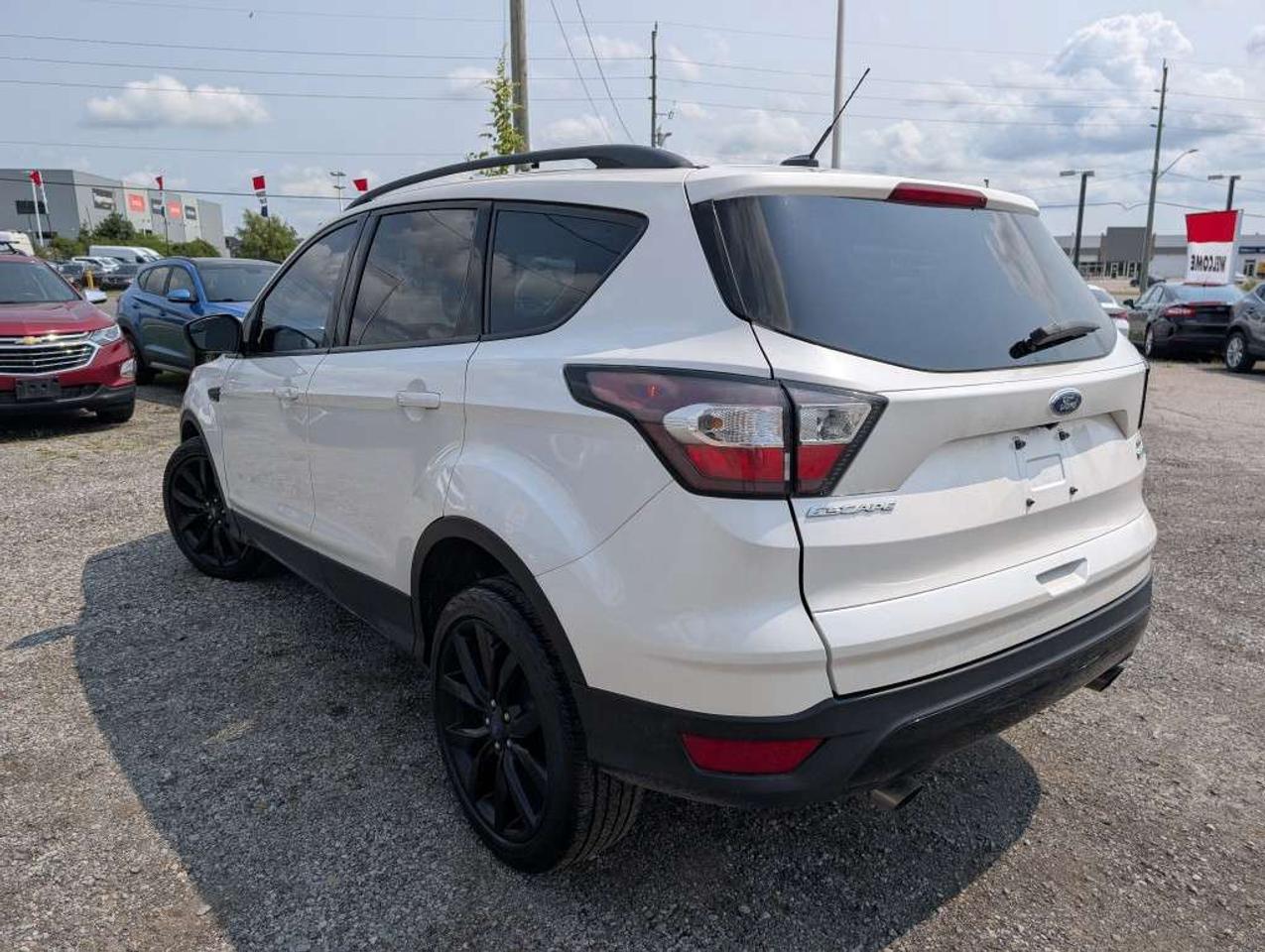2018 Ford Escape SE  AWD   NAV   CAMERA   HTS SEATS Photo