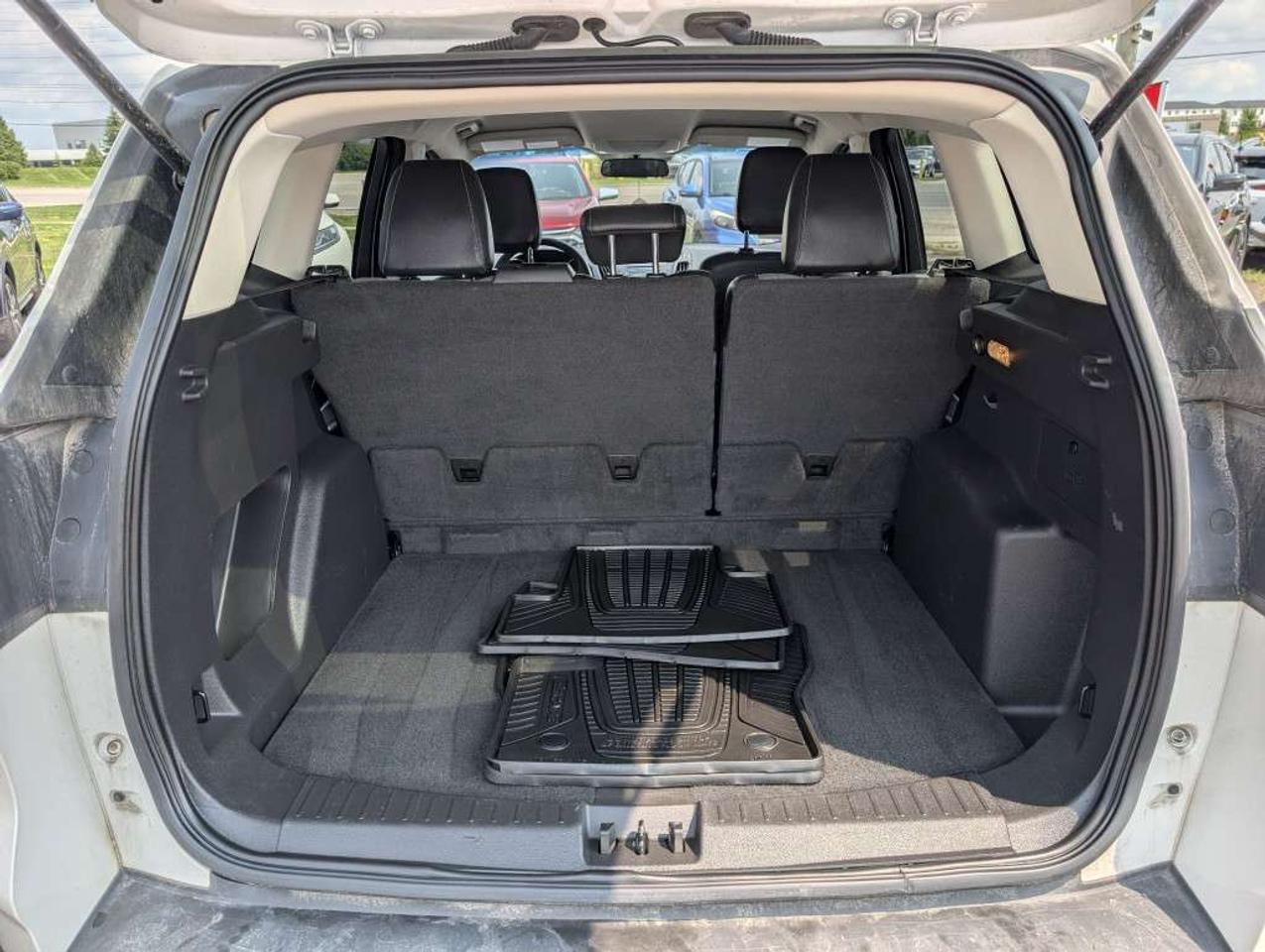 2018 Ford Escape SE  AWD   NAV   CAMERA   HTS SEATS Photo