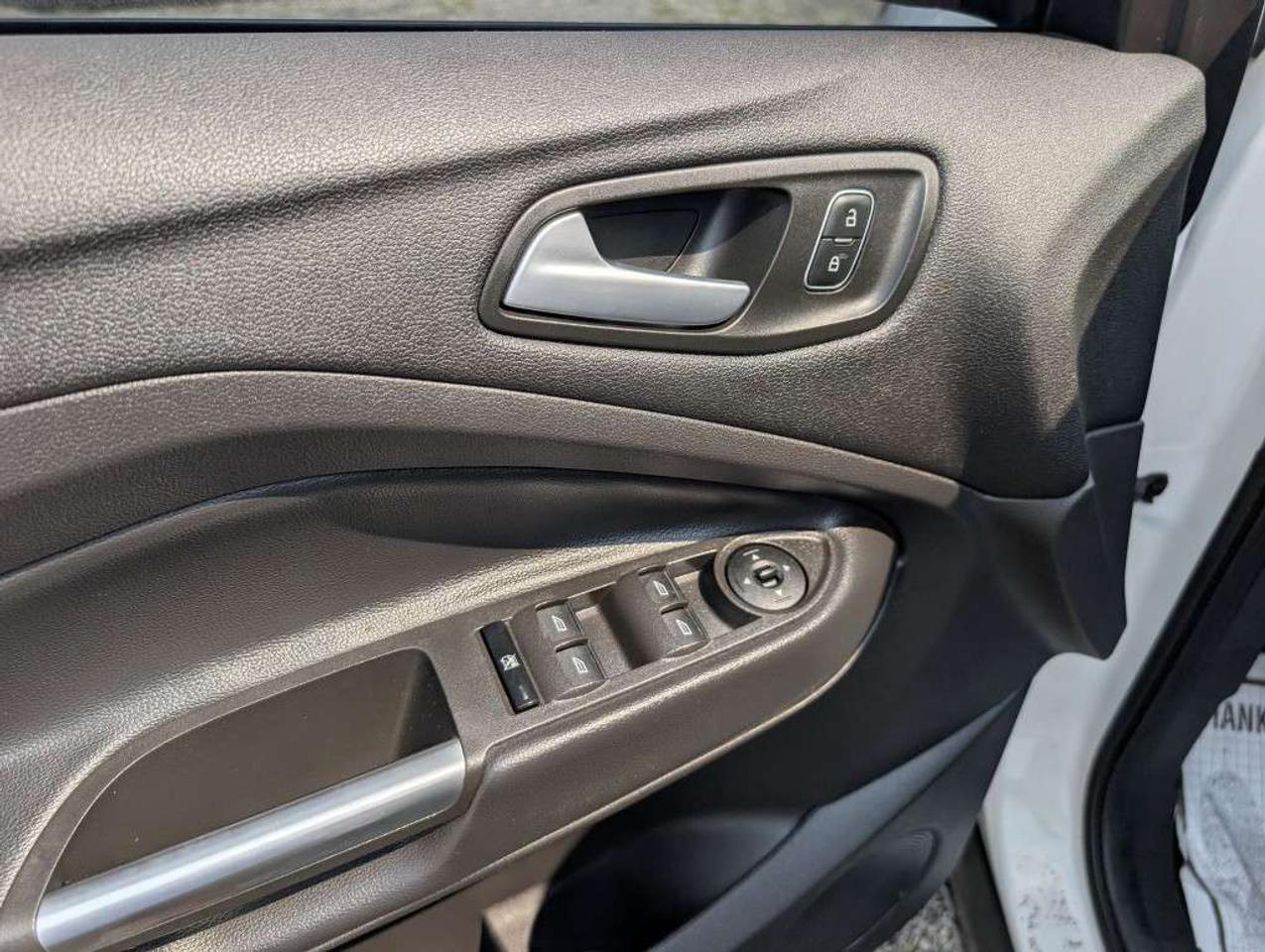 2018 Ford Escape SE  AWD   NAV   CAMERA   HTS SEATS Photo