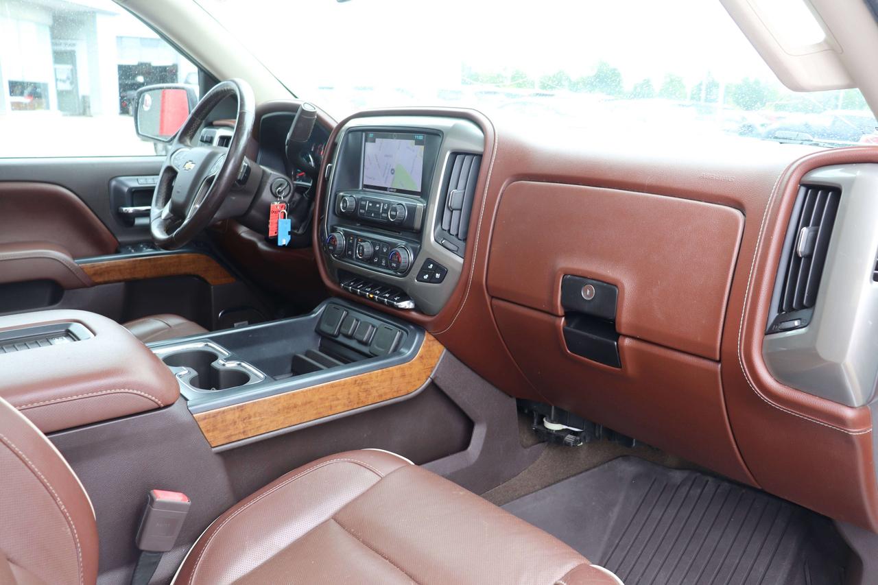 2017 Chevrolet Silverado 1500 FULLY SAFTIED CERTIFIED Photo