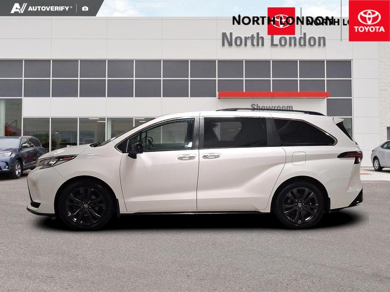 2023 Toyota Sienna XSE 7-Passenger 4dr Front-Wheel Drive Passenger Van Photo2