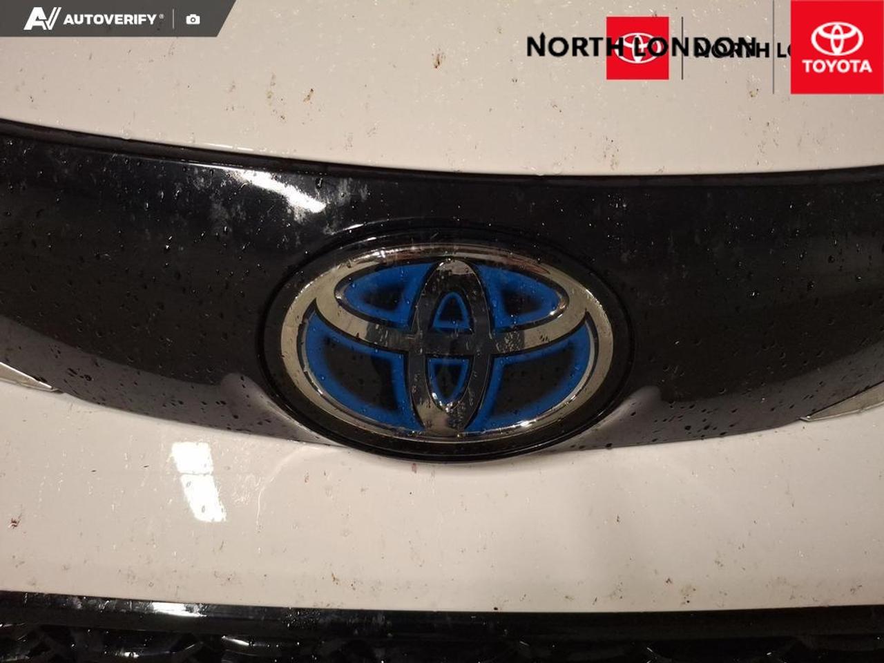 2023 Toyota Sienna XSE 7-Passenger 4dr Front-Wheel Drive Passenger Van Photo