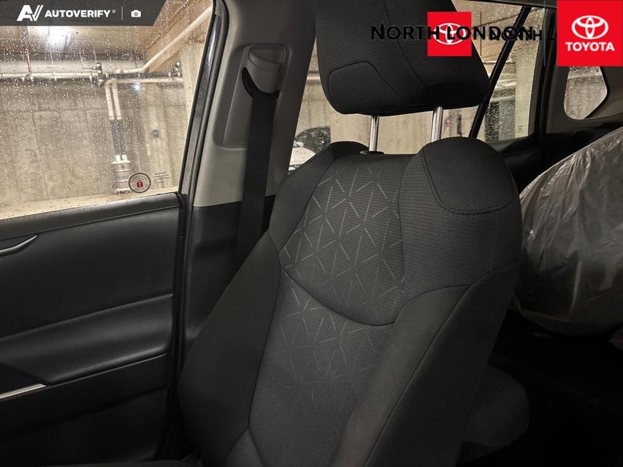 2025 Toyota RAV4 Hybrid XLE 4dr All-Wheel Drive Photo