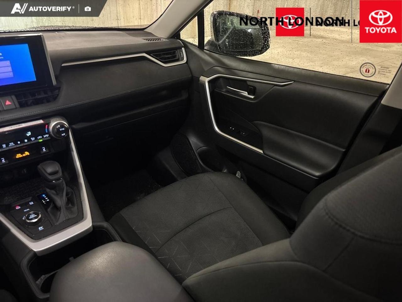 2025 Toyota RAV4 Hybrid XLE 4dr All-Wheel Drive Photo