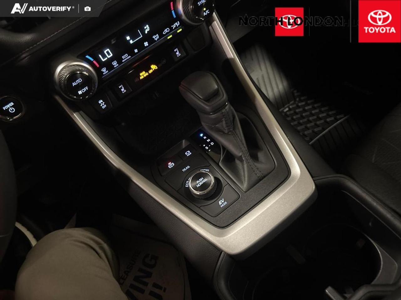2025 Toyota RAV4 Hybrid XLE 4dr All-Wheel Drive Photo